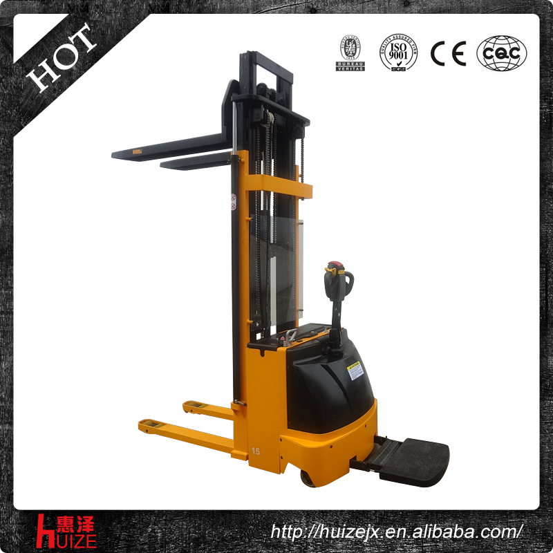 三門(mén)架全電動(dòng)堆高車(chē) 三門(mén)架全電動(dòng)堆高車(chē)